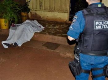Pistoleiros invadem residência e matam jovem de 21 anos em Nova Andradina