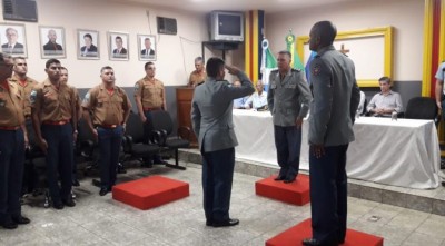 Corpo de Bombeiros Militar em Ivinhema realiza passagem de comando