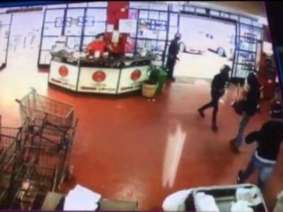 VÍDEO: Clientes do Supermercado Nippon ficam na mira de 4 bandidos durante assalto em Ponta Porã