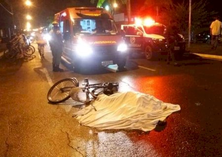 Ciclista morre após ter cabeça esmagada por carreta em Nova Andradina
