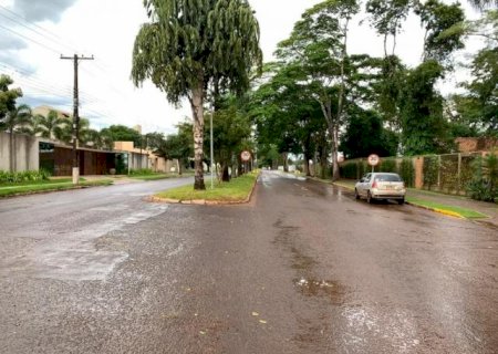 Após temporal, moradores ficam sem energia em Ponta Porã