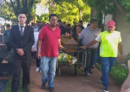 Despedida do jornalista Léo Veras tem missa e cortejo até cemitério de Ponta Porã
