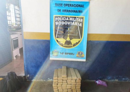 Dupla é presa com quase 60 kg de maconha em Ivinhema