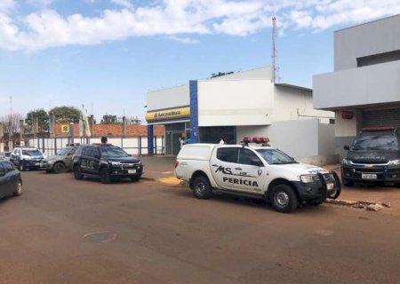 Investiga&ccedil;&atilde;o mostra que bandidos levaram cerca de R$ 1 milh&atilde;o de ag&ecirc;ncia do BB
