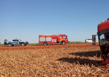 Motorista fica ferido após perder controle de carreta entre Lagoa Bonita e Dourados