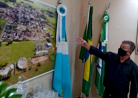 Jateí está preparada para começar vacinação, anuncia prefeito Eraldo