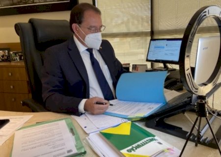Gerson Claro pede faixas de pedestres elevadas em distrito de Deodápolis