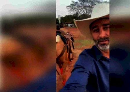 Prefeito \'mais louco do Brasil\' anuncia festas com shows de Fernando e Sorocaba para comemorar vacinação em Ivinhema