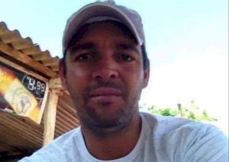 Em Glória de Dourados, motociclista morre ao bater em caminhonete em trânsito tumultuado