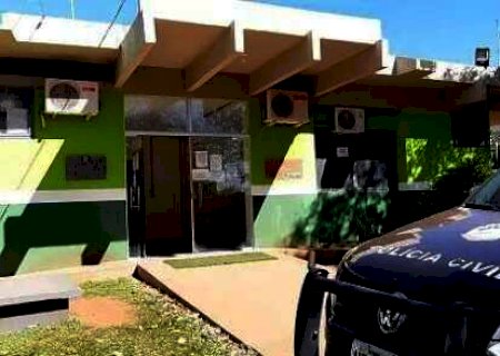 Jovem &eacute; preso por se masturbar enquanto v&ecirc; mulheres tomando banho em MS
