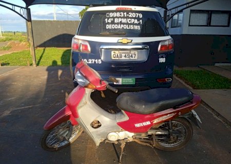 Em Deodápolis, Polícia Militar recupera moto furtada