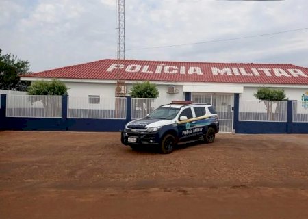 Polícia Militar conduz homem para a delegacia após a prática de atos obscenos e ameaça a várias mulheres em Ivinhema