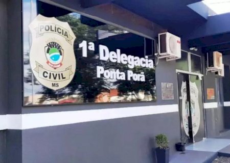 Mulher é rendida por assaltantes armados e tem carro roubado em Ponta Porã