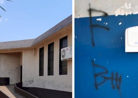 Polícia Civil investiga pichações em praça em Deodápolis e em escola em Lagoa Bonita