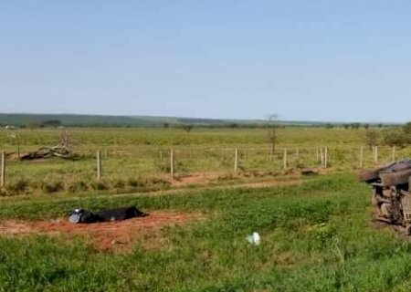 Casal é arremessado de veículo e morre entre Nova Alvorada do Sul e o distrito de Casa Verde