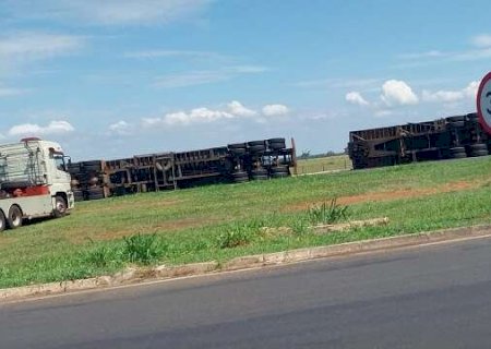 Motorista morre ap&oacute;s bater em caminh&atilde;o parado na BR-158, em Aparecida do Taboado
