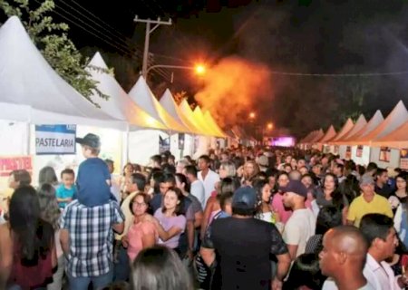 Com casos de síndrome respiratória em alta, Festa do Queijo de Rochedinho é adiada