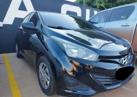 Mulher é presa em flagrante conduzindo veículo com placa adulterada em Nova Alvorada do Sul