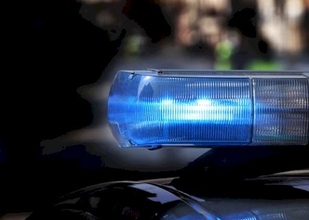 Jovem é abordado e baleado por dupla de moto, em MS