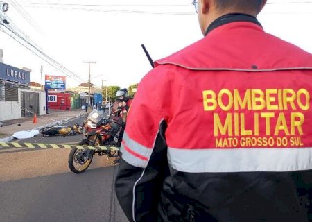 3&ordm; em 24 horas: motociclista bate em poste e morre em Campo Grande