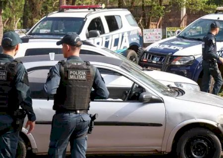 Rapaz é assassinado dentro de carro em Campo Grande
