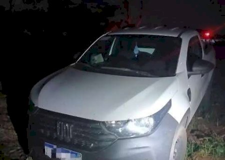 Ladrão armado rende casal, rouba carro e é morto ao trocar tiros com a polícia em Campo Grande