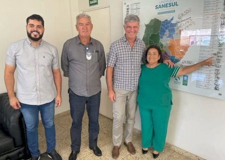 Cileide encaminha ampliação das redes de distribuição de água e de esgoto de Jateí