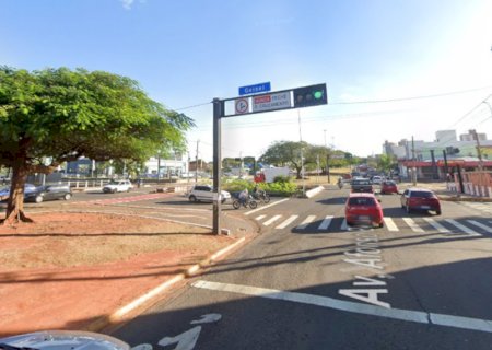 Homem morre após ser atropelado na Avenida Afonso Pena