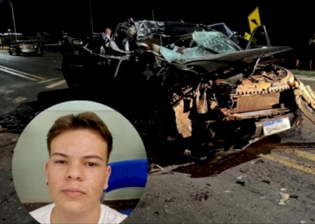 Acidente entre carreta e carro termina com jovem morto e três feridos entre Deodápolis e Ivinhema na BR-376