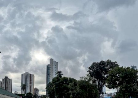 Manh&atilde; termina com chuva na Capital que ainda contabiliza estragos de temporal