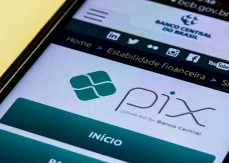 Pix lidera pagamentos e recebimentos entre pequenos neg&oacute;cios