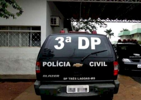 Mulher d&aacute; &agrave; luz sozinha em casa e feto &eacute; encontrado morto em caixa de bombom em Três Lagoas>