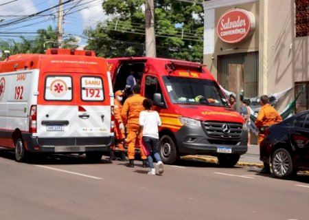 Travesti tenta tirar arma de PM em abordagem e acaba atingida com três tiros em Campo Grande