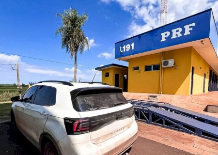 PRF recupera veículo em Caarapó