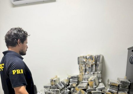PRF apreende 479 Kg de cocaína em Ribas do Rio Pardo (MS)>