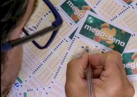 Mega-Sena paga até R$ 15 milhões em sorteio desta terça-feira