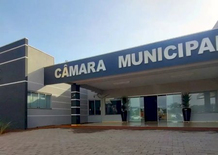 Câmara de Ivinhema abre concurso com salários de até R$ 6,7 mil>
