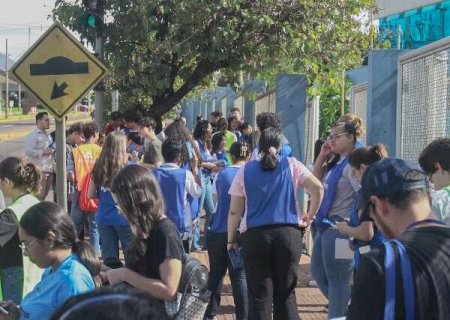 Prazo para pedir isen&ccedil;&atilde;o da taxa do Enem termina nesta sexta-feira>