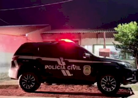 Mulher &eacute; encontrada morta com sinais de espancamento e cabelo arrancado>