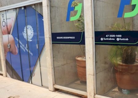Funtrab divulga vaga para pintor de carros para candidatos com experiência na Capital>