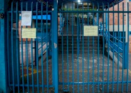 Escolas municipais de Campo Grande amanhecem fechadas em dia de paralisa&ccedil;&atilde;o de professores