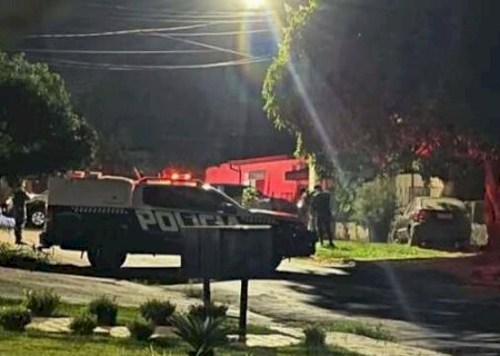 Empres&aacute;rio &eacute; baleado 6 vezes ao chegar em resid&ecirc;ncia na fronteira