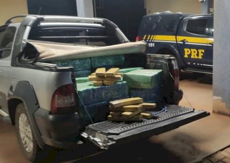 PRF apreende 521 Kg de maconha em Sidrolândia (MS)>