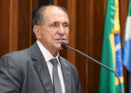 Zé Teixeira articula pavimentação em Dourados e mais saneamento em Laguna Carapã>