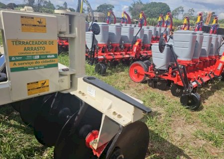 Com apoio parlamentar, Governo de Mato Grosso do Sul destina R$ 7,4 milhões à agricultura familiar>