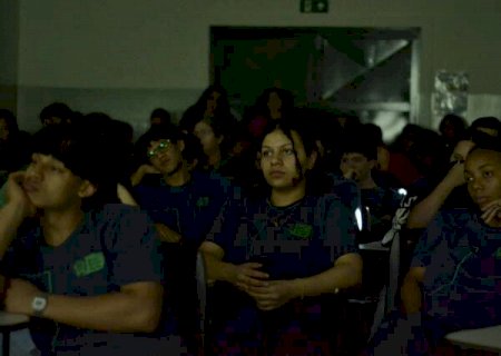 Cinema feito em MS chega &agrave;s escolas e coloca realidade dos alunos na telona