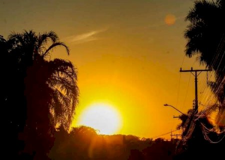 Mato Grosso do Sul tem alerta de calor de 42°C e umidade do ar abaixo dos 20%>