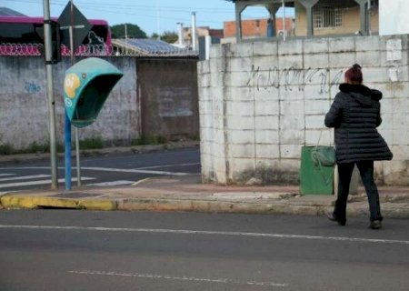 Sexta-feira amanhece fria, mas m&aacute;xima chega a 31 &deg;C e alerta indica ar seco