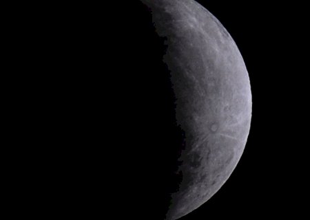 É HOJE: Eclipse parcial da Lua será visto em todo o Brasil