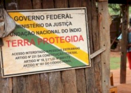 Justi&ccedil;a pro&iacute;be fazendeiros de arrendar terra ind&iacute;gena para cultivo de mandioca